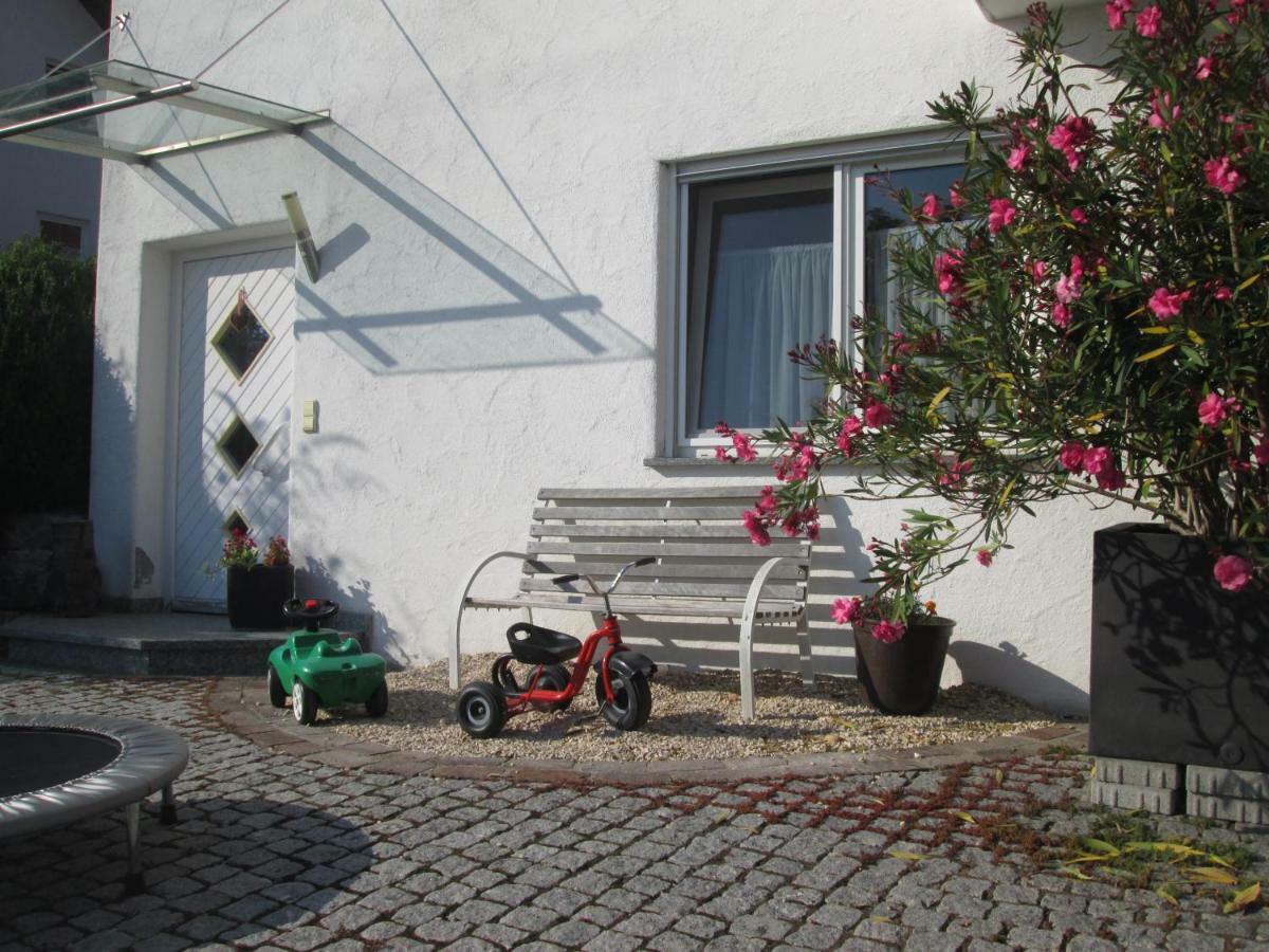 Ferienwohnung Waldblick Neukirch  ภายนอก รูปภาพ